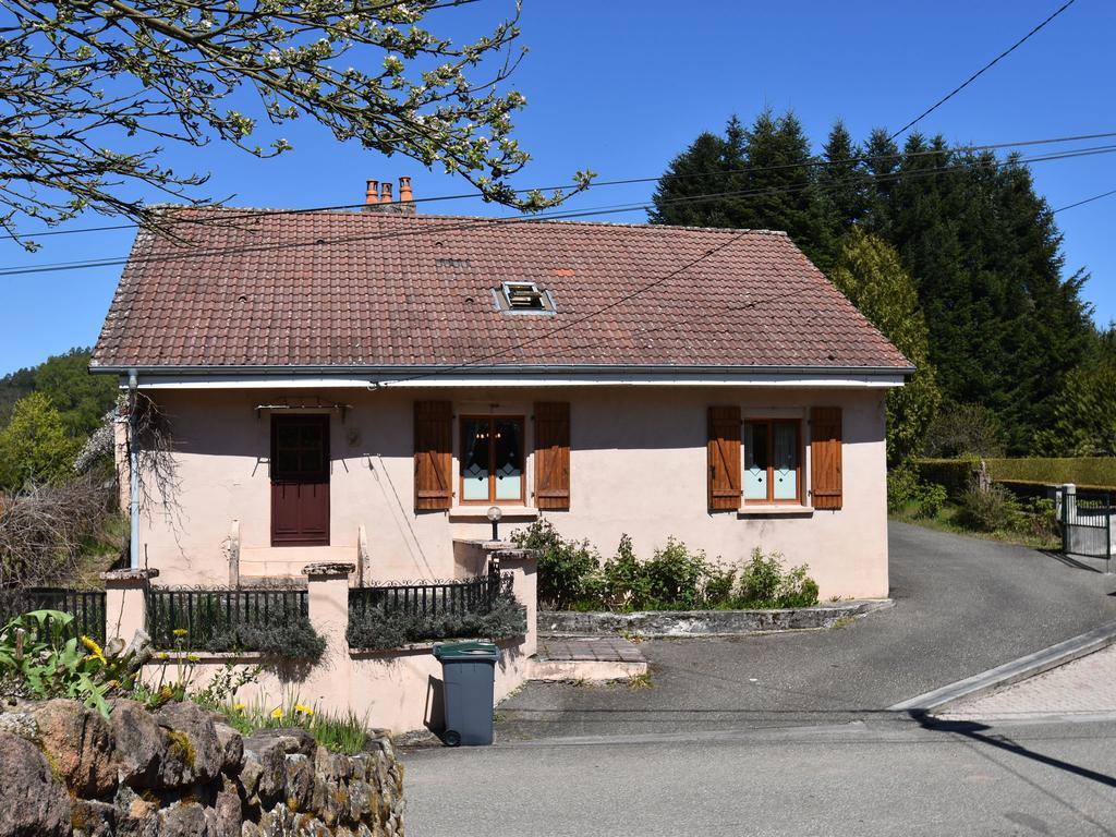 אגויסהיים Spacious Holiday Home With Sauna In Celles Sur Plaine מראה חיצוני תמונה